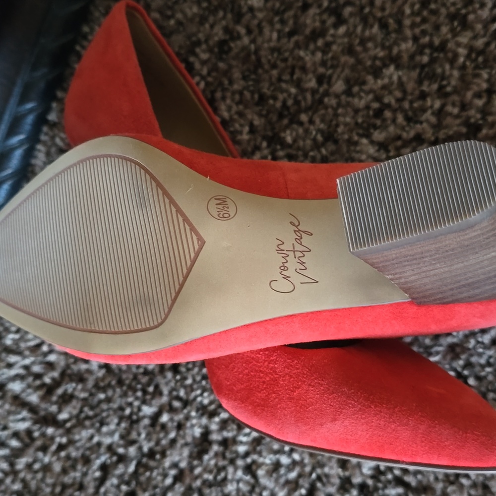 High heels - Picture 3 of 3